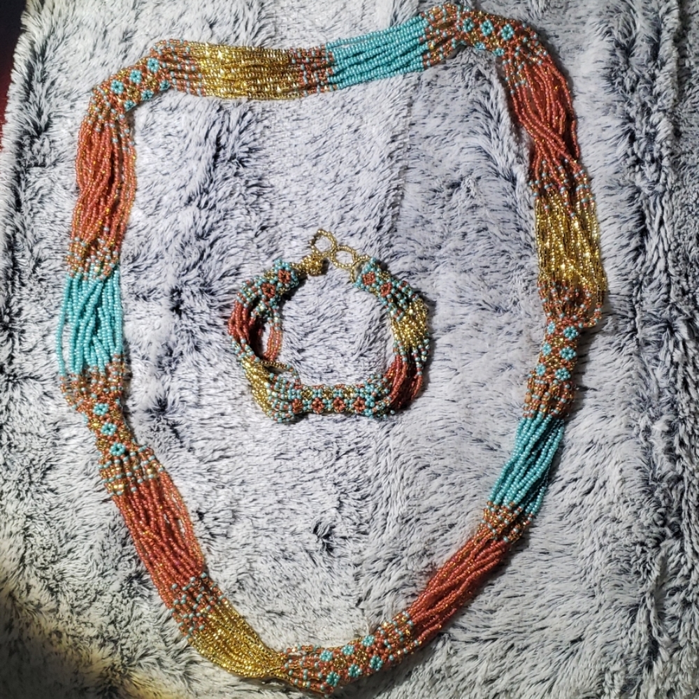 Beaded set
